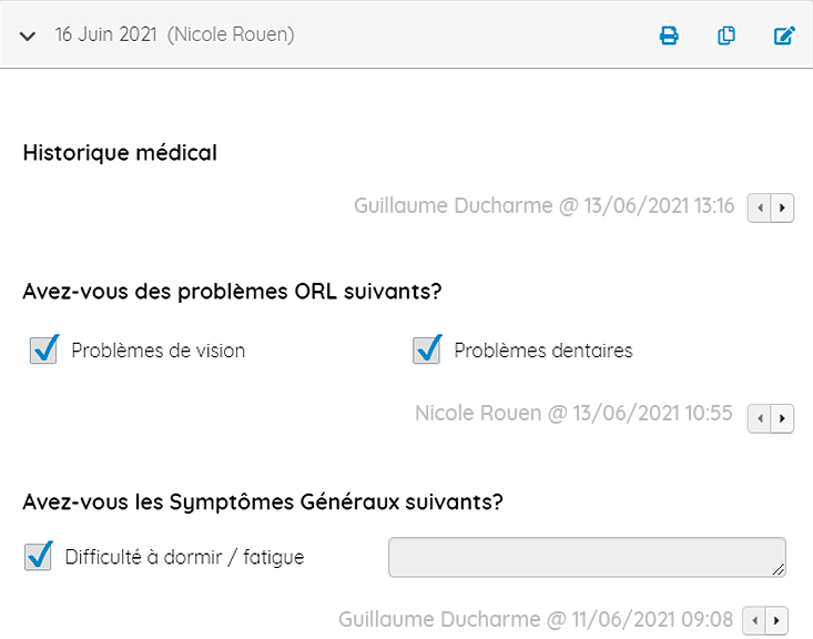 Une section de notes affichant la date et l'heure de leur création/édition et leur historique